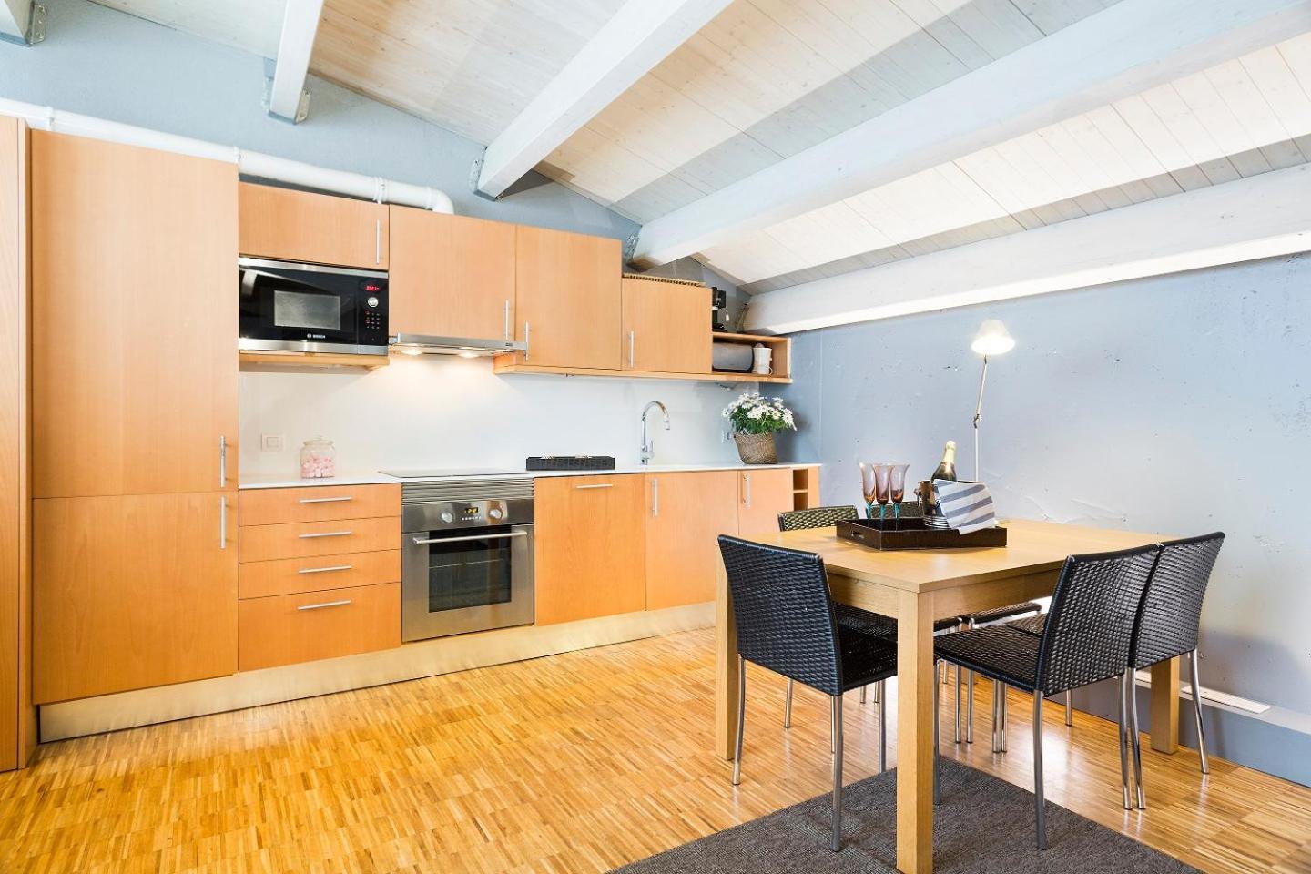 - Sarria Near Center Apartment